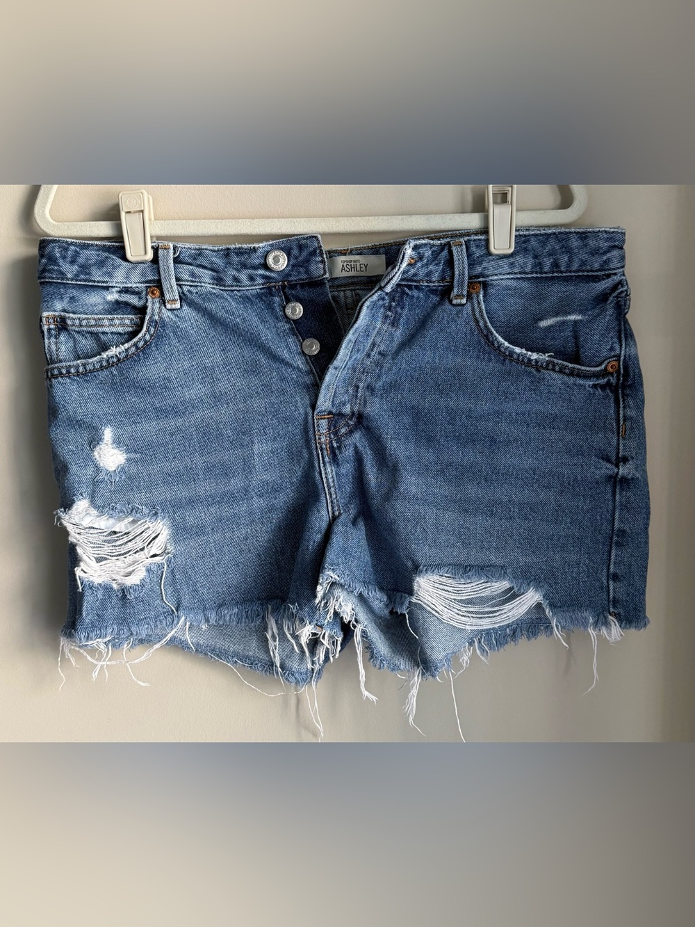 Topshop Moto Ashley Distressed Denim Shorts size 14